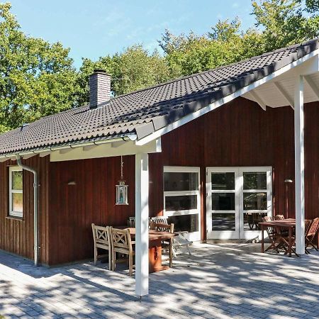 6 Person Holiday Home In Hadsund Odde Szoba fotó
